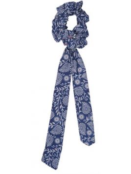 Chouchou bleu et crème